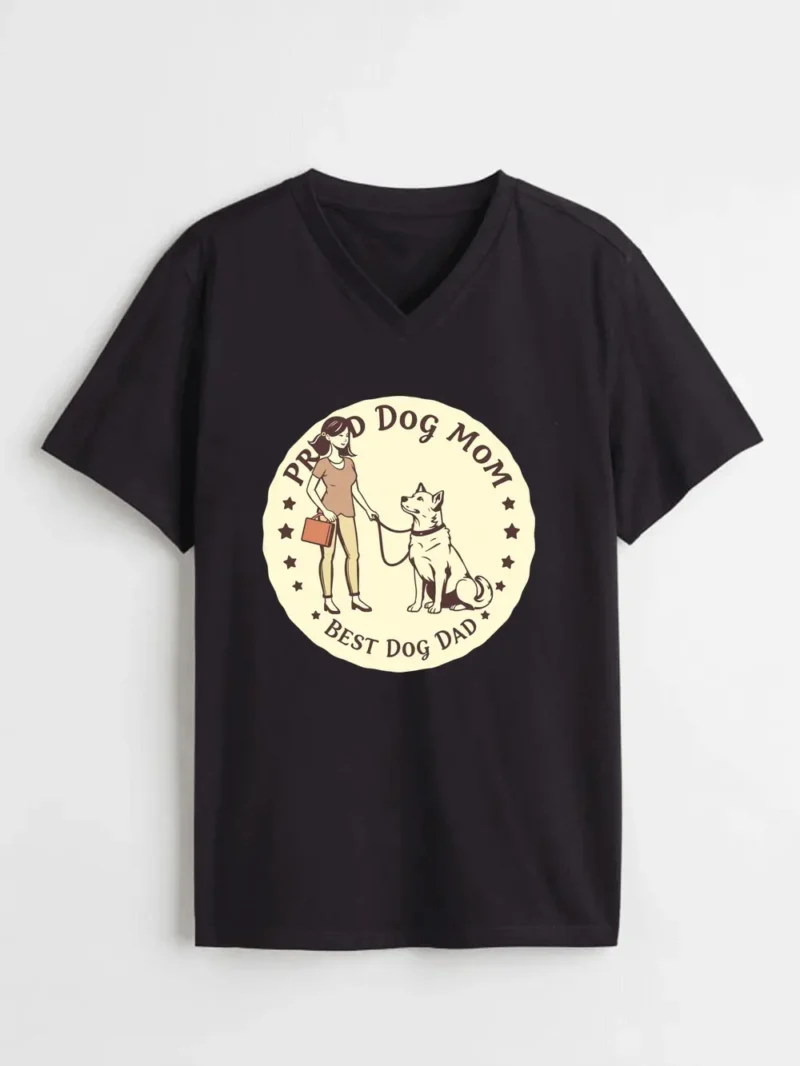 Proud Dog Mom  Best Dog Dad Vintage Badge T-Shirt - Image 2