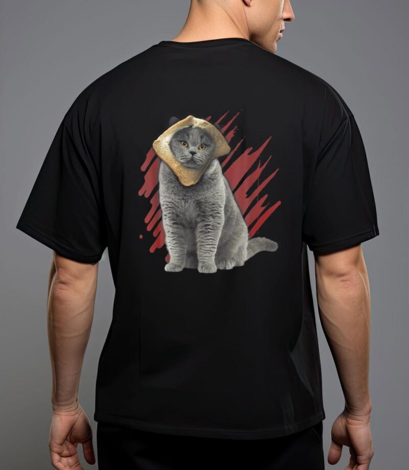 Funny cat apparel cat with slice of bread on face cat lovers t-shirt T-Shirt